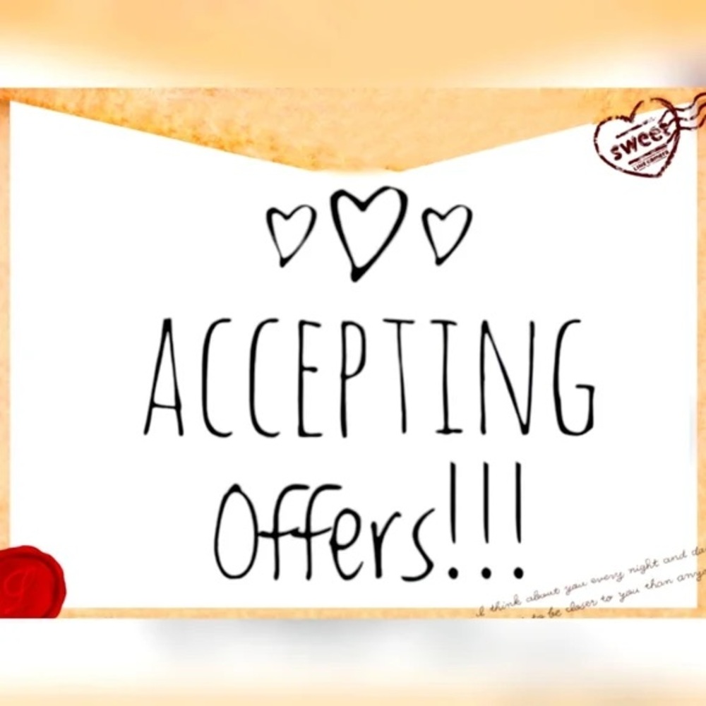 Accepting Offers!! 💁🏻‍♀️